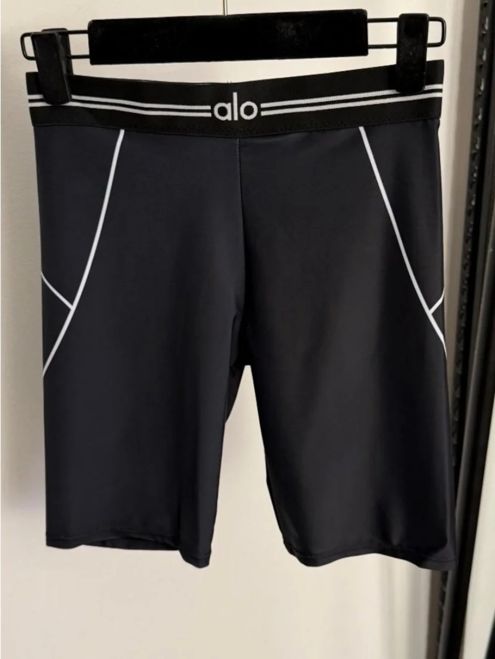 ALO Yoga workout set